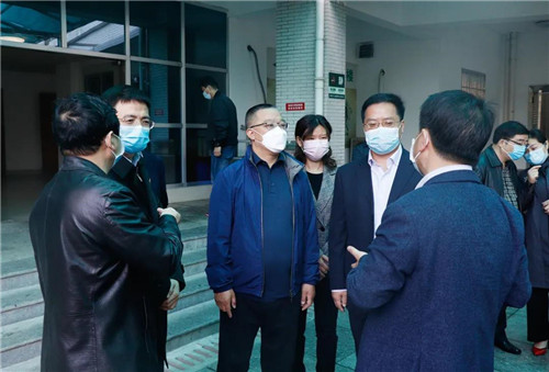 綠之韻胡國安出席長沙市工商聯(lián)、長沙市光彩事業(yè)基金會抗疫愛心捐贈儀式
